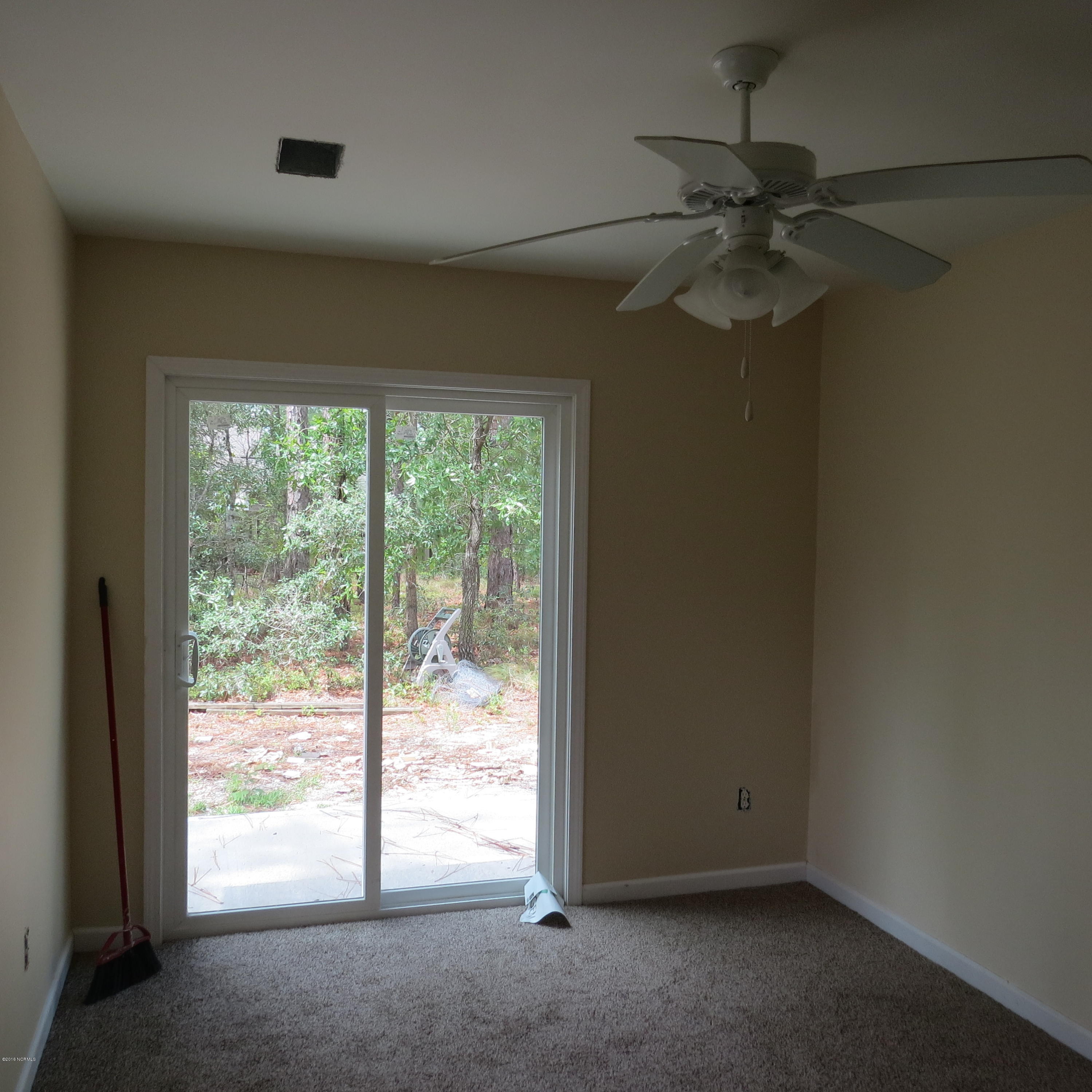 1010 Pierce Road Southport, NC 28461 - Photo 13 of 20 IMG_4593
