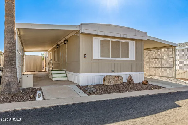 $42,999 | 351 North Meridian Drive, Unit 9, Apache Junction, AZ 85120