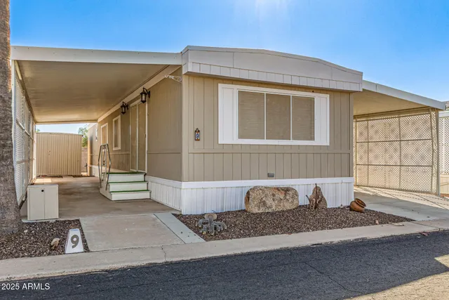 $42,999 | 351 North Meridian Drive, Unit 9, Apache Junction, AZ 85120