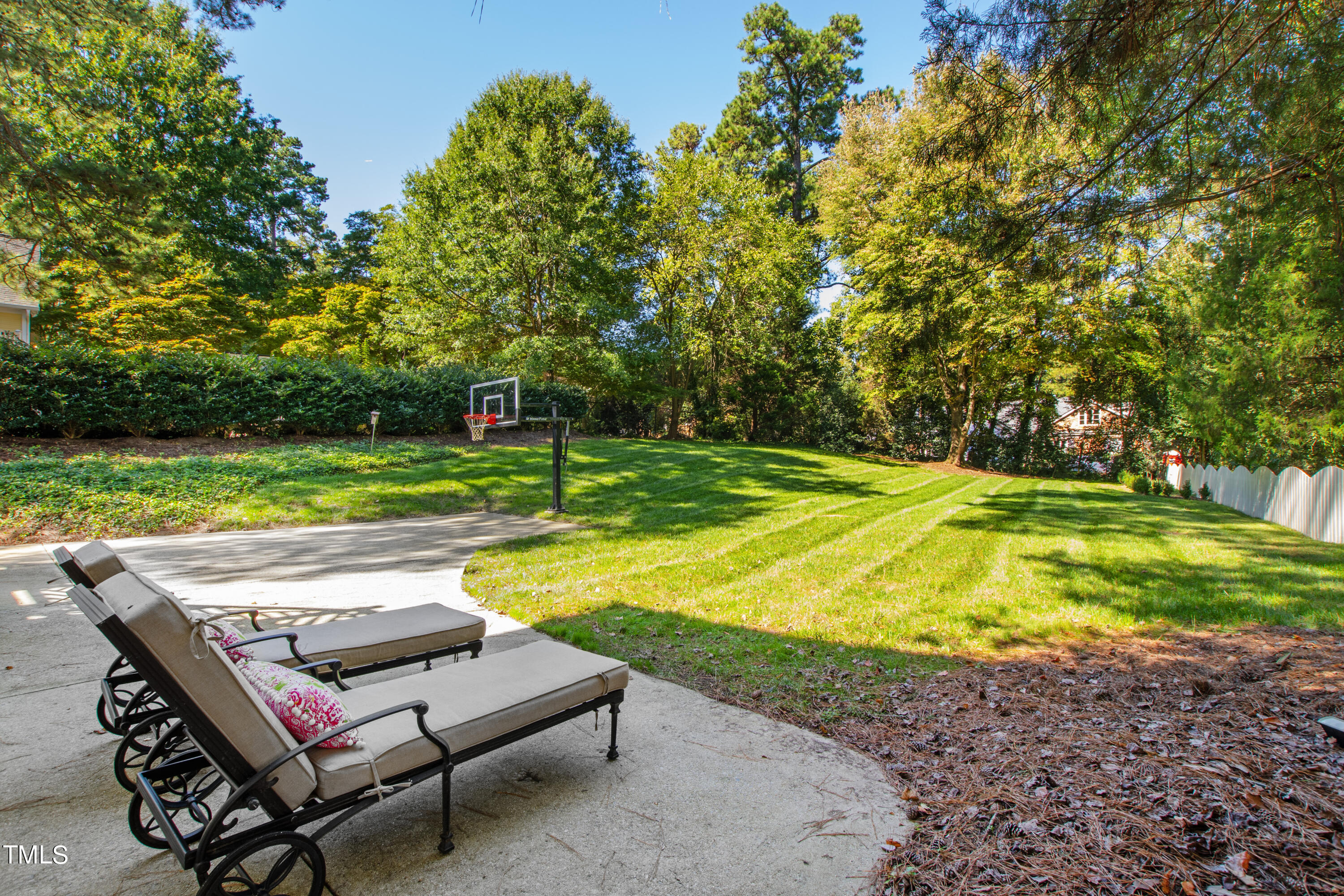 2618 Churchill Road Raleigh, NC 27608 - Photo 53 of 58 50 back 4