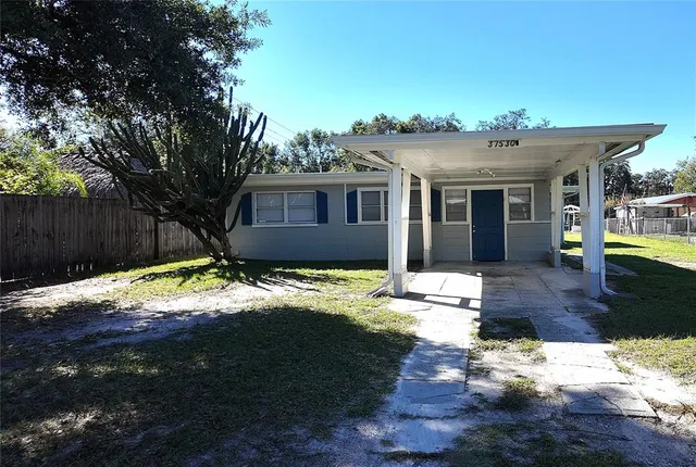 $1,550 | 37530 Ferris Avenue, Zephyrhills, FL 33542
