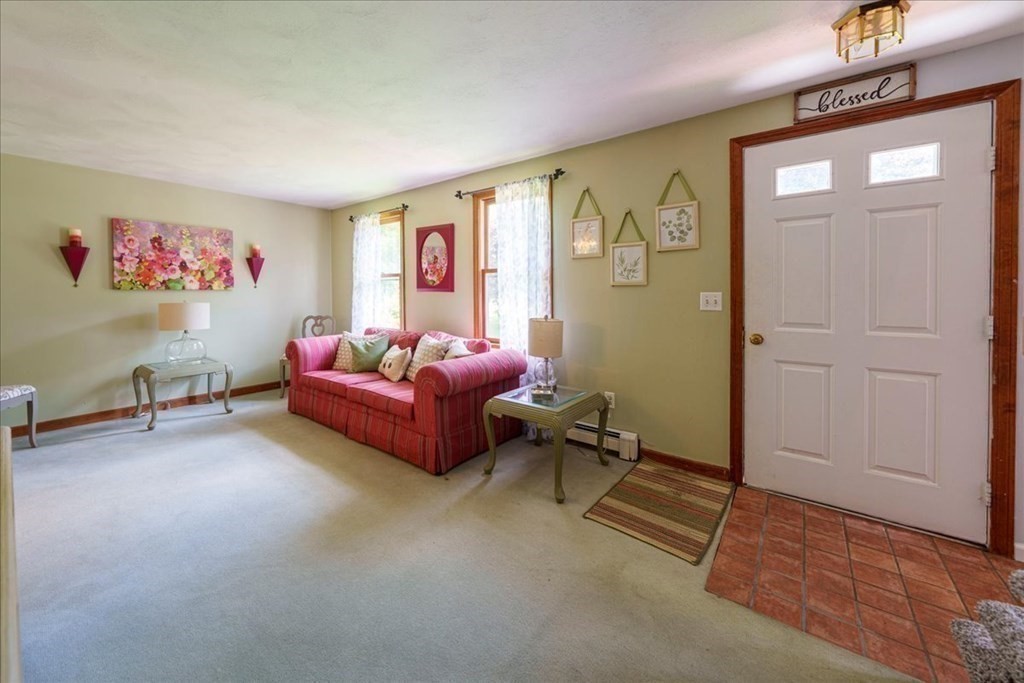 32 Westcott Road Hopedale, MA 01747 - Photo 15 of 36