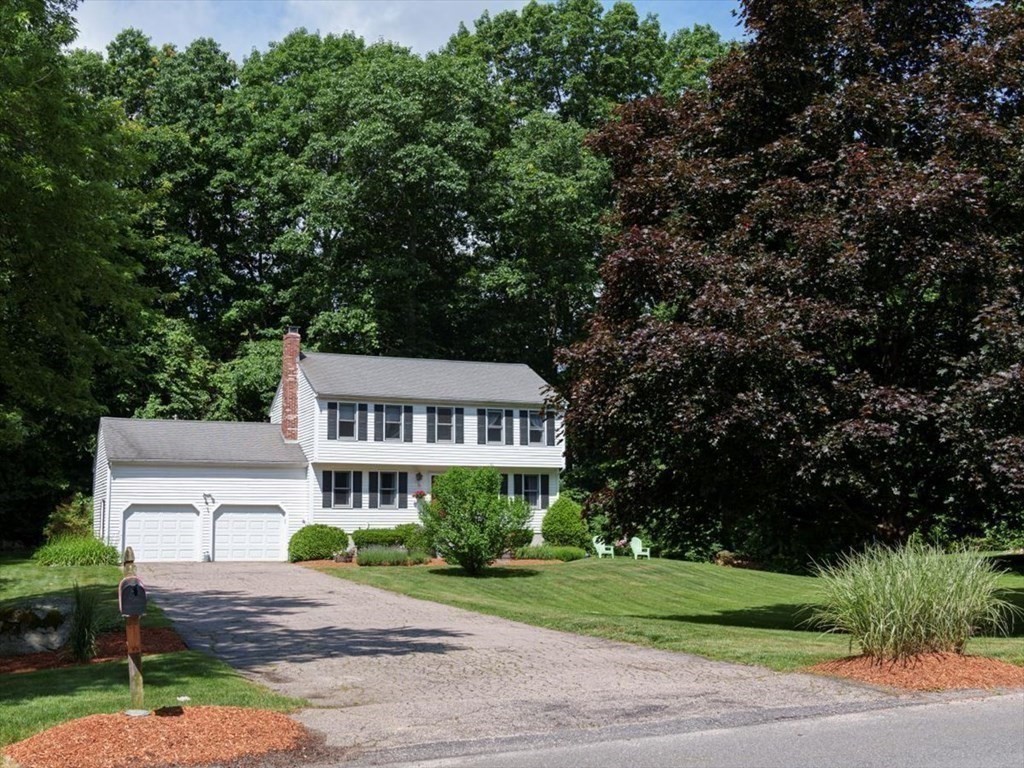 32 Westcott Road Hopedale, MA 01747 - Photo 2 of 36