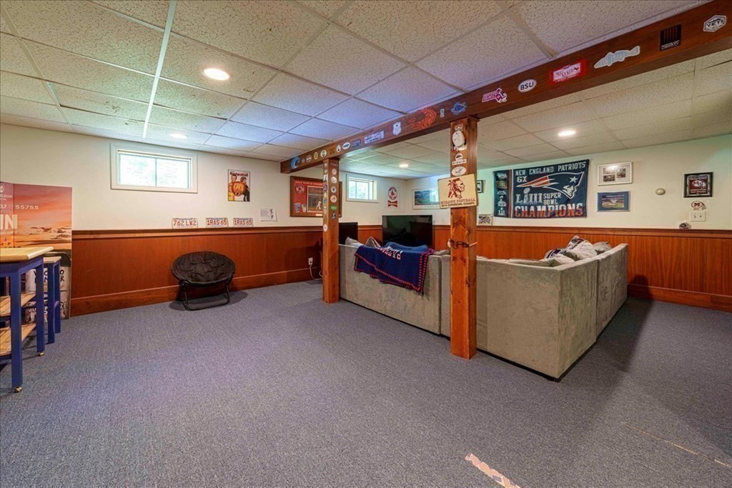 32 Westcott Road Hopedale, MA 01747 - Photo 29 of 36