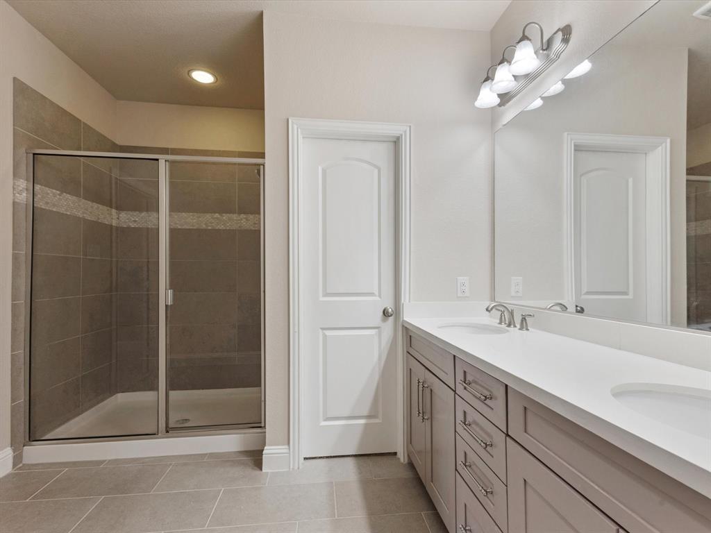 6462 Riviera Drive Irving, TX 75039 - Photo 22 of 36