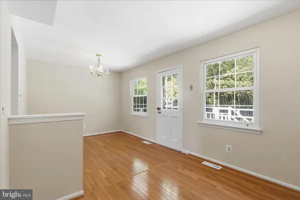 $619,000 | 7233 Beverly Park Drive, Springfield, VA 22150