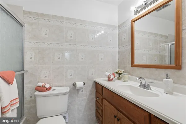 $619,000 | 7233 Beverly Park Drive, Springfield, VA 22150