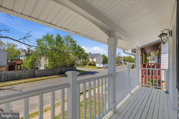 $619,000 | 7233 Beverly Park Drive, Springfield, VA 22150