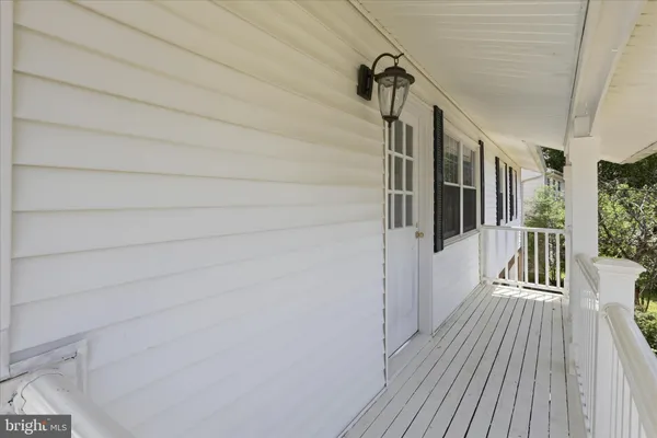 $619,000 | 7233 Beverly Park Drive, Springfield, VA 22150