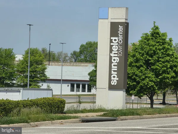 $619,000 | 7233 Beverly Park Drive, Springfield, VA 22150