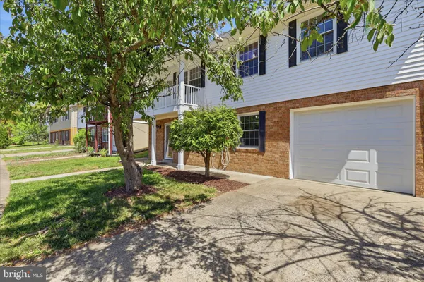 $619,000 | 7233 Beverly Park Drive, Springfield, VA 22150