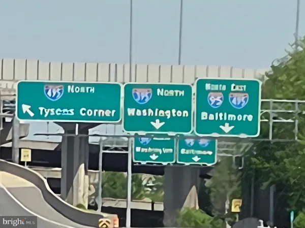 $619,000 | 7233 Beverly Park Drive, Springfield, VA 22150