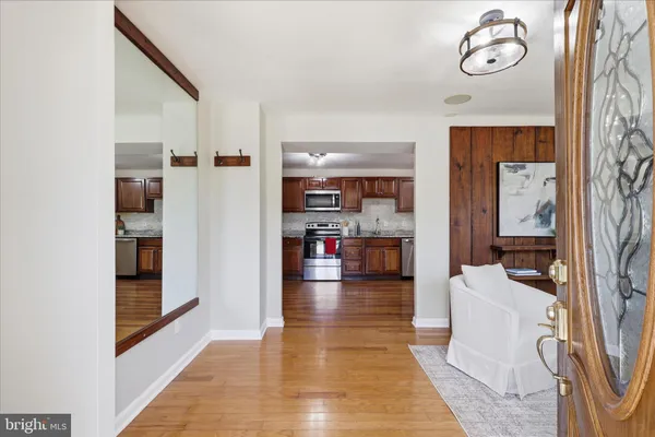 $619,000 | 7233 Beverly Park Drive, Springfield, VA 22150