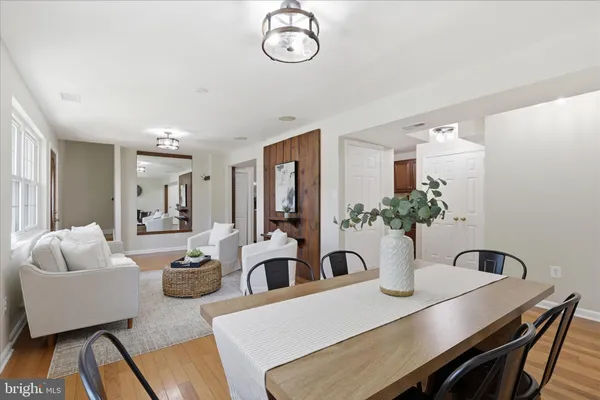 $619,000 | 7233 Beverly Park Drive, Springfield, VA 22150