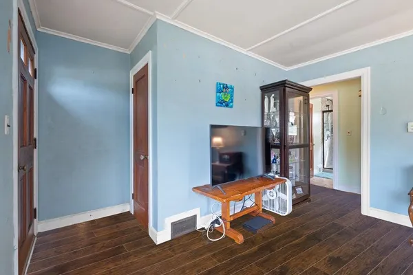 $500,000 | 80 Glenwood Avenue, Dover, NH 03820