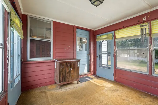 $500,000 | 80 Glenwood Avenue, Dover, NH 03820