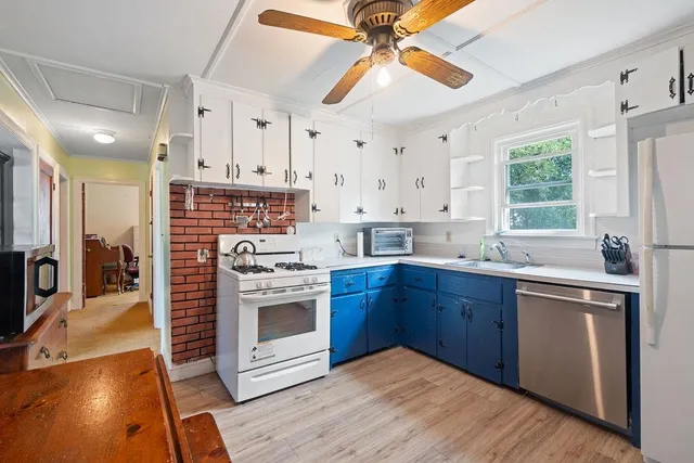 $500,000 | 80 Glenwood Avenue, Dover, NH 03820