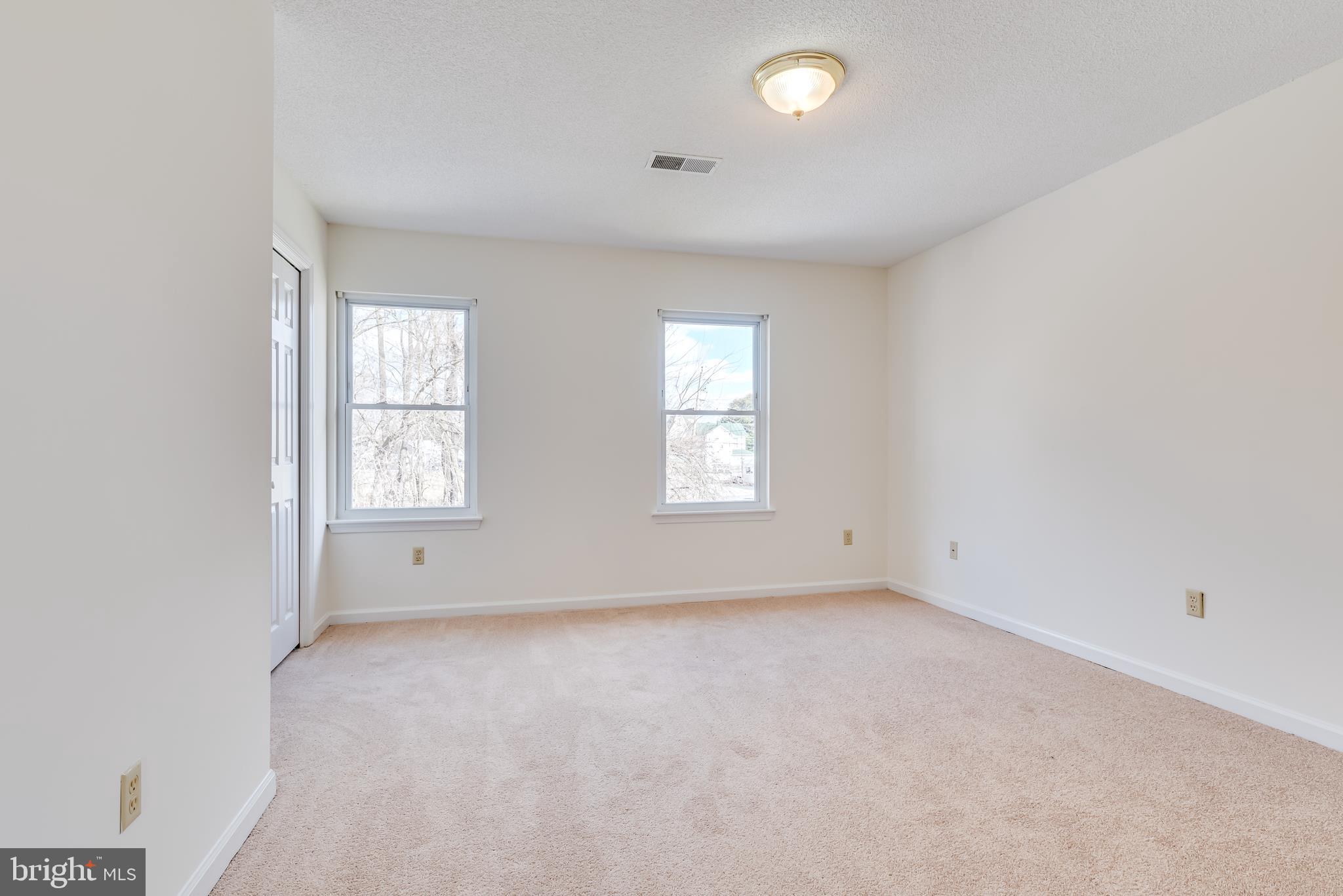 201 Greenhill Court Ranson, WV 25438 - Photo 23 of 33