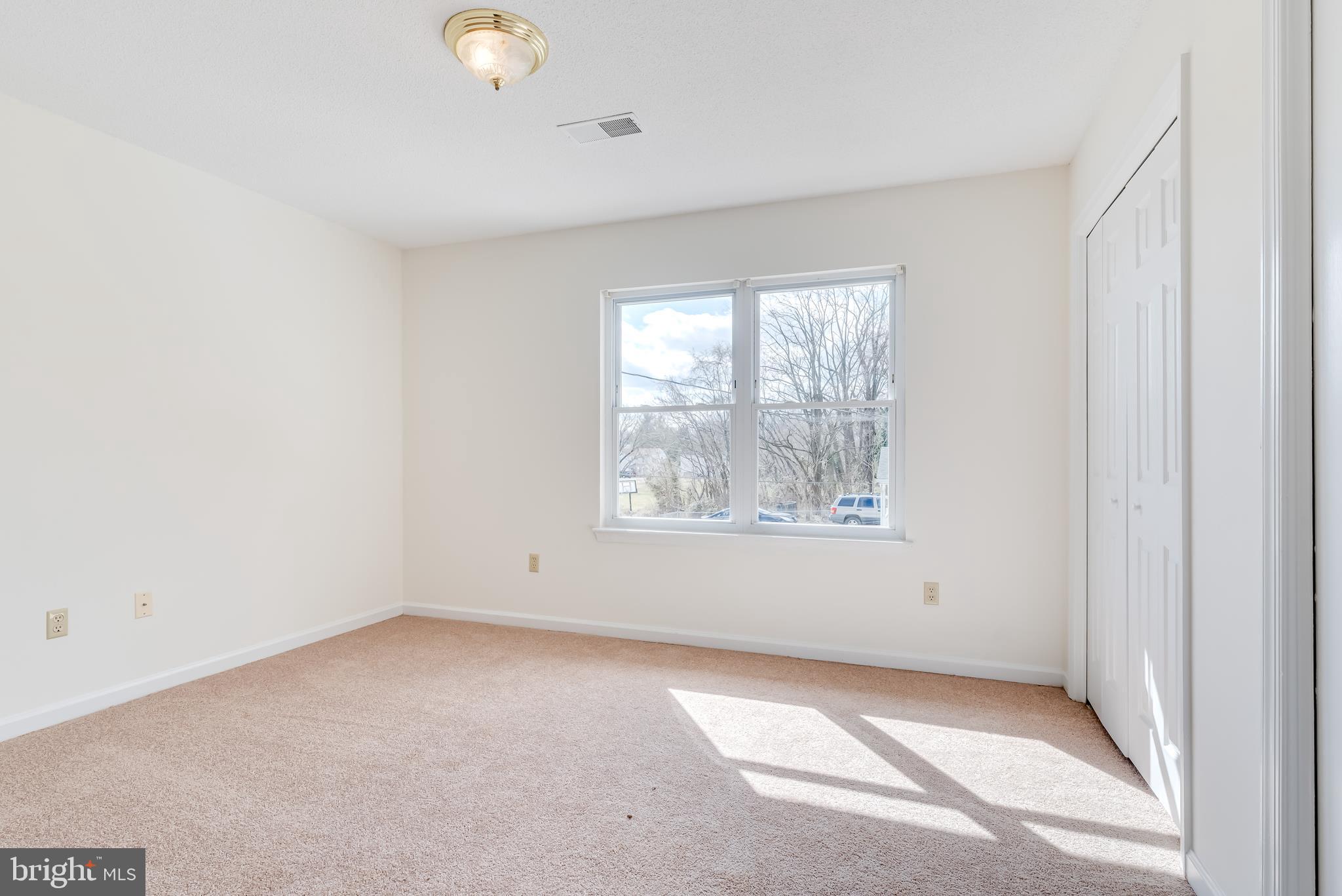 201 Greenhill Court Ranson, WV 25438 - Photo 25 of 33