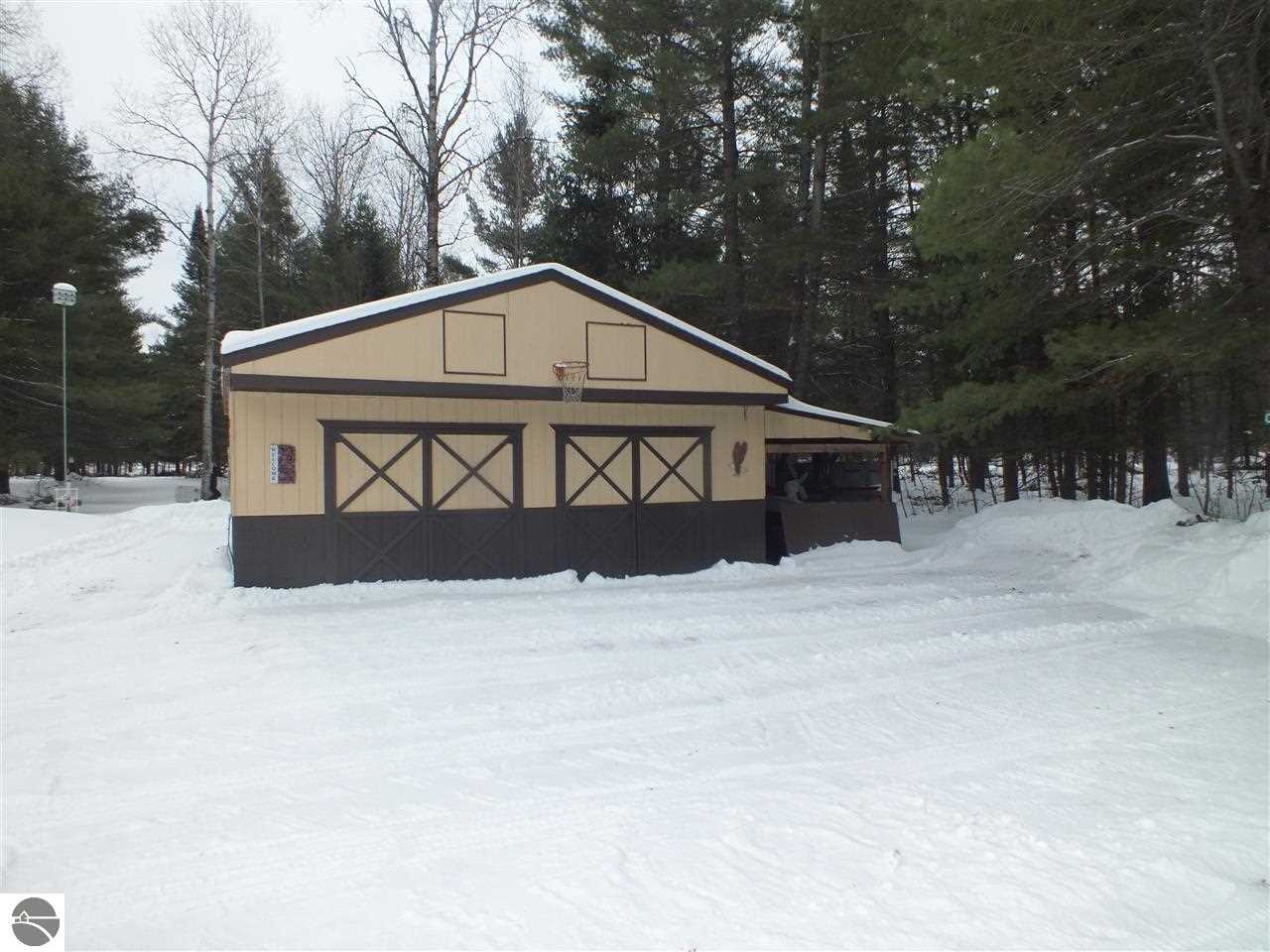4301 Lund Road Southwest Fife Lake, MI 49633 - Photo 3 of 30 1794918-2.JPG