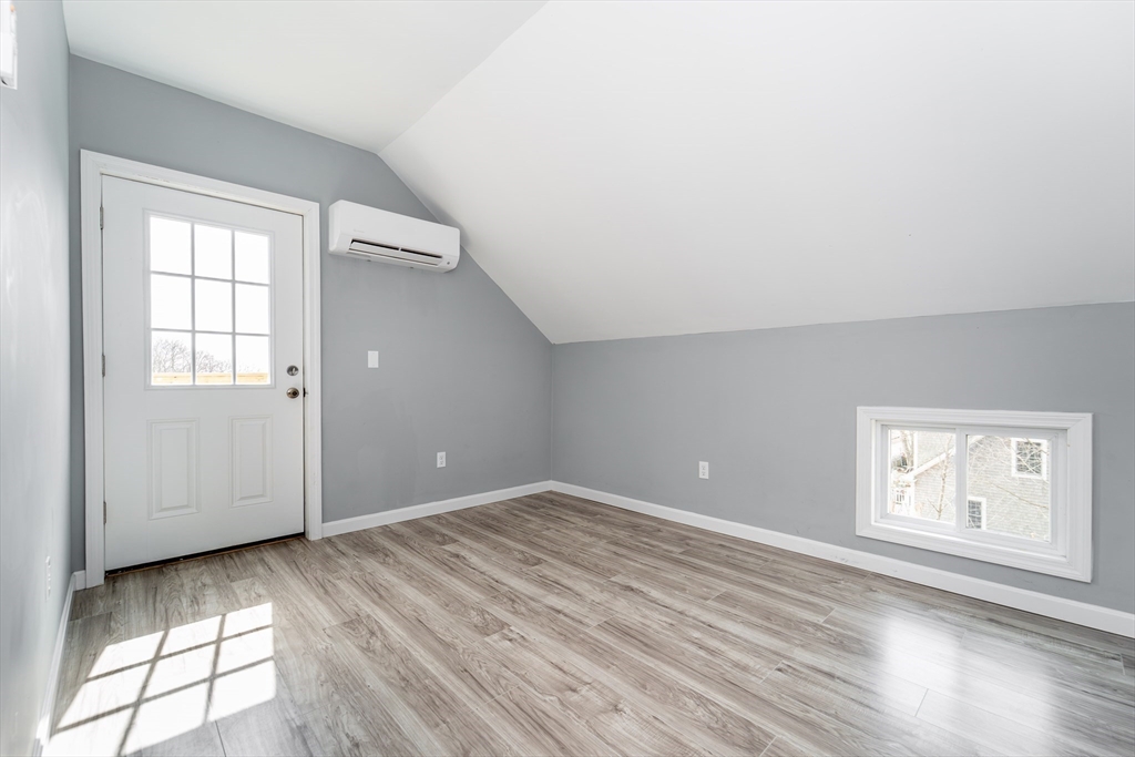 301 America Street Fall River, MA 02721 - Photo 24 of 39