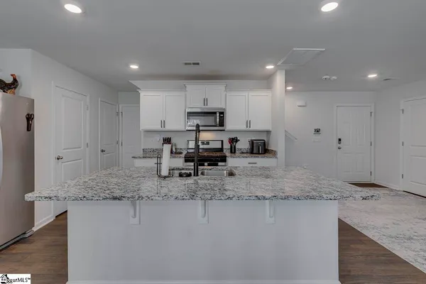 $280,000 | 1087 Summerlin Trail, Duncan, SC 29334