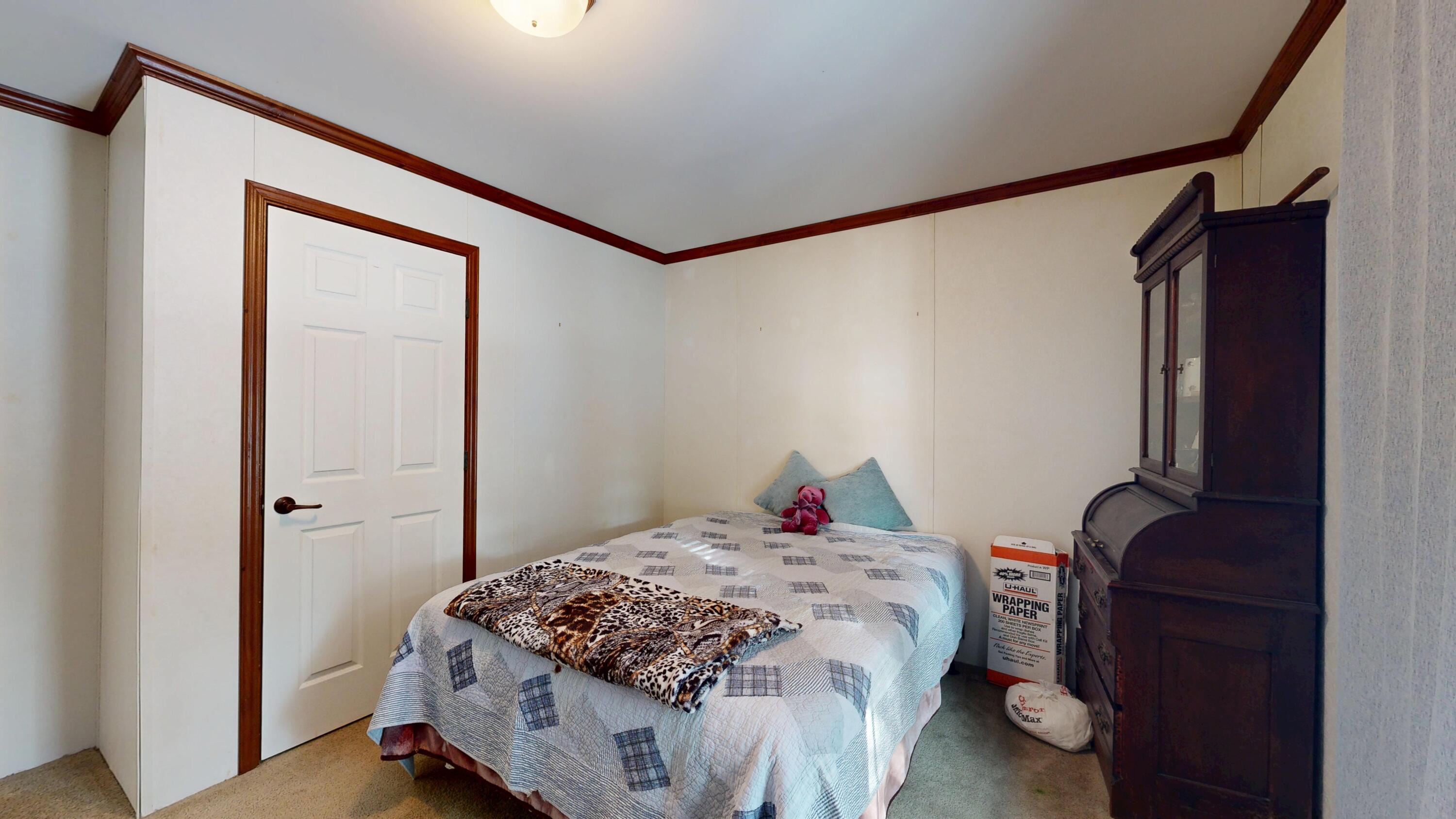 8 Sheldon Place Lewiston, ME 04240 - Photo 25 of 32 Bedroom