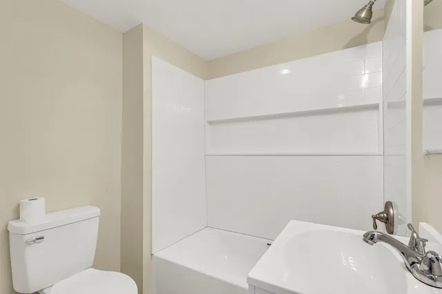 $164,900 | 77 Veterans Lane, Whitmire, SC 29178