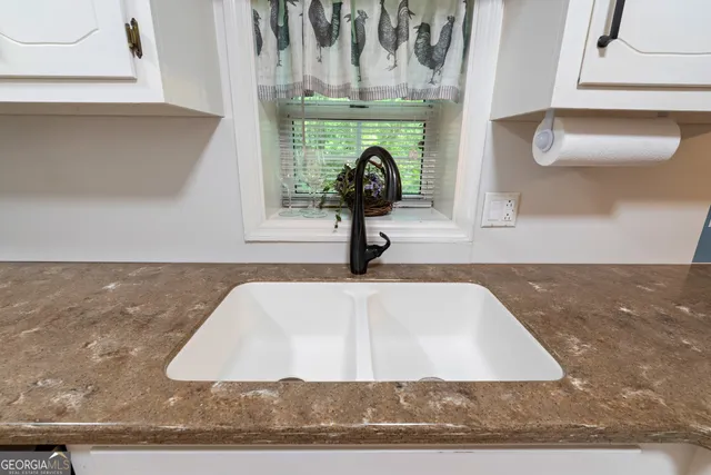 a view of a entryway