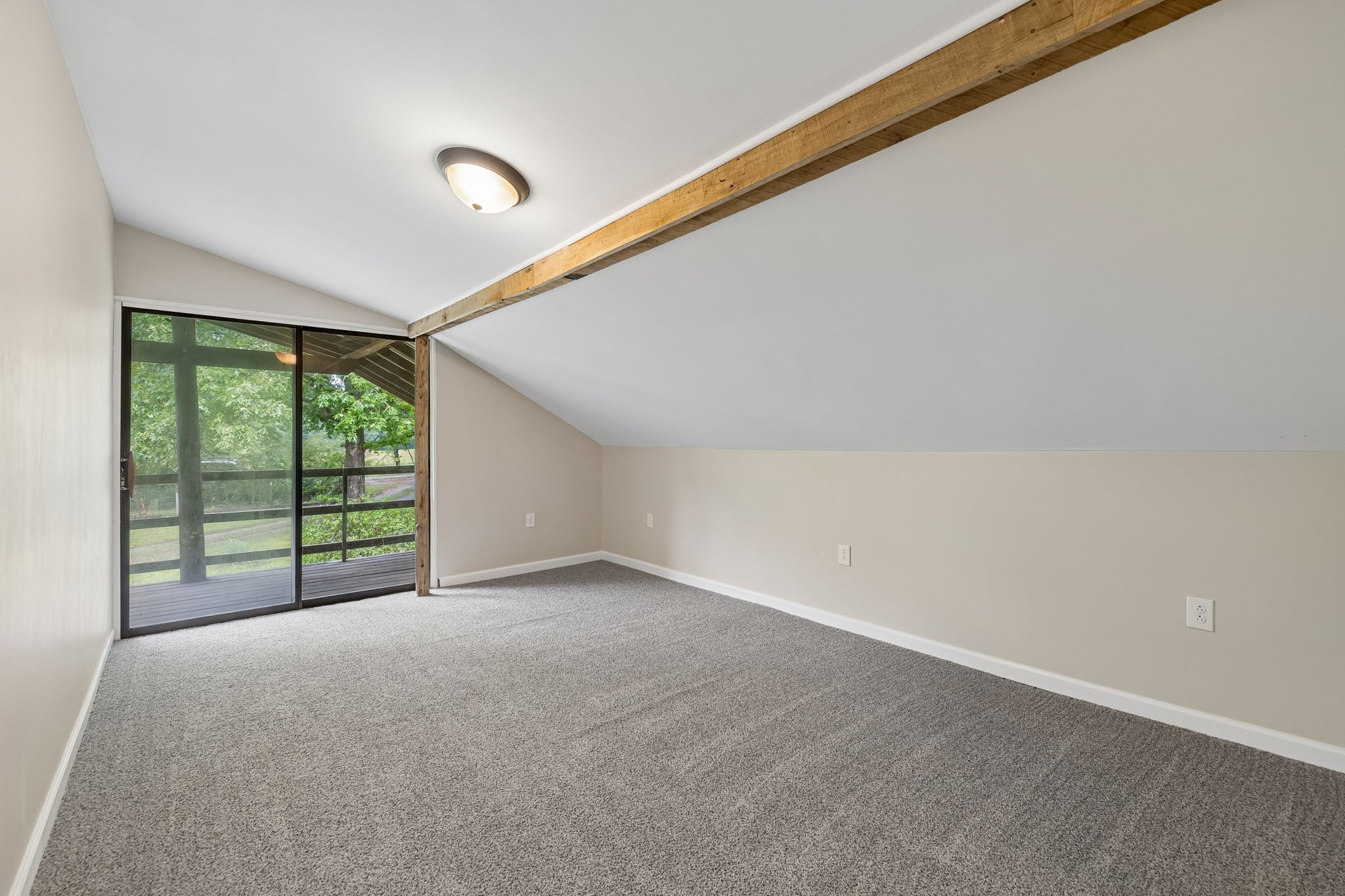 121 Hannah Road Summertown, TN 38483 - Photo 28 of 52 a view of an empty room with a window