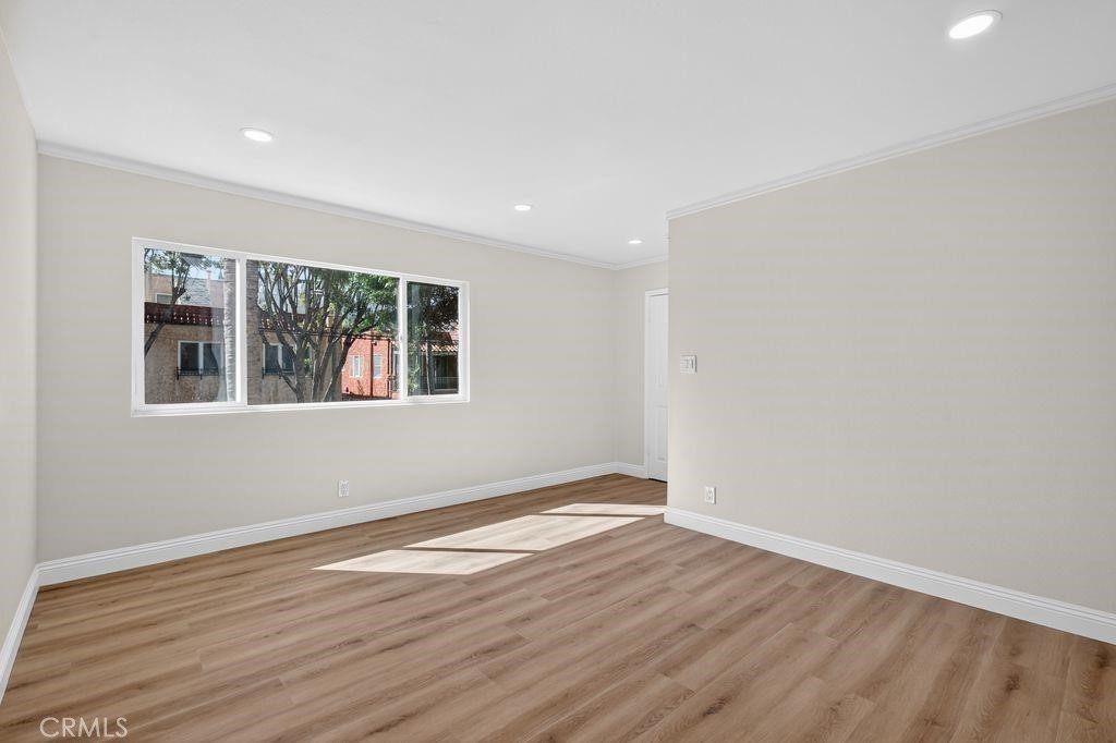 925 East Appleton Street Long Beach, CA 90802 - Photo 5 of 18