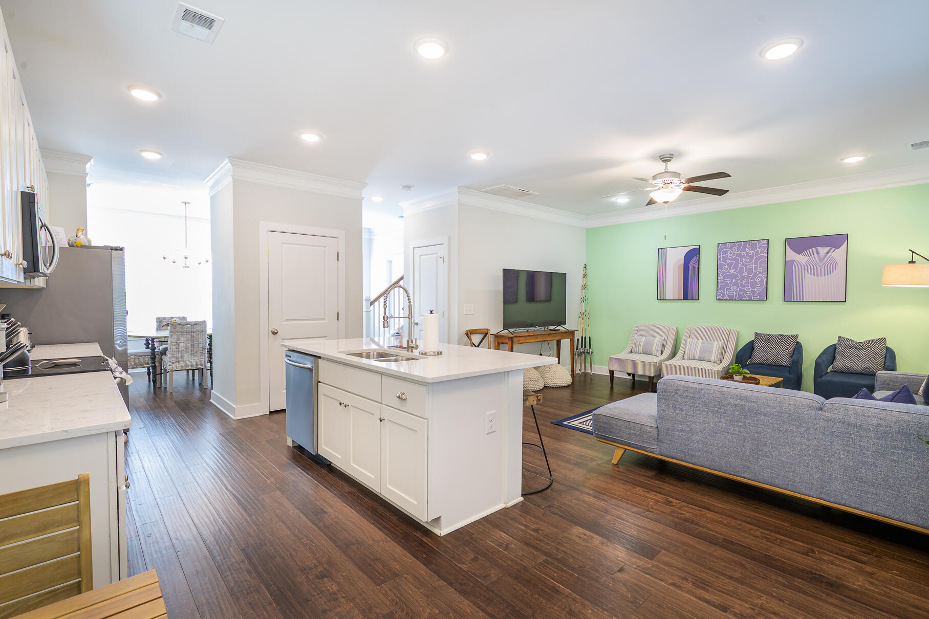 1242 Schirmer Street Mount Pleasant, SC 29464 - Photo 11 of 48 1242SchirmerX2-8