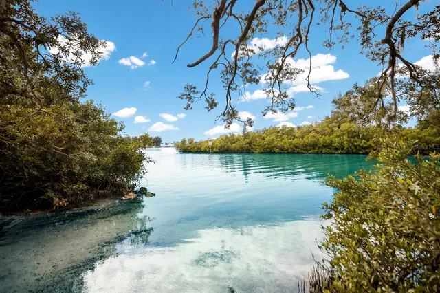 $7,250 | 412 Pameto Road, Nokomis, FL 34275