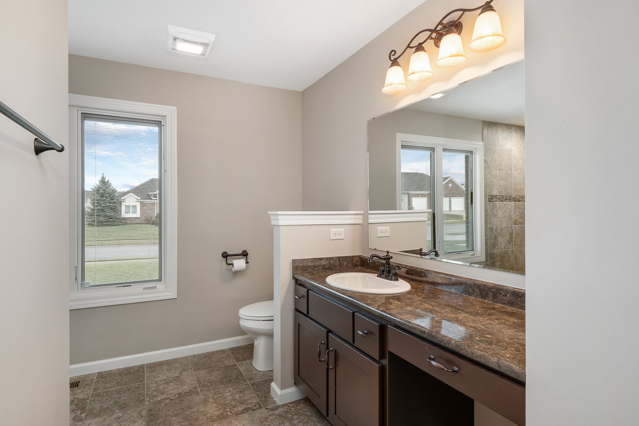 10903 Eagle Riv Run Fort Wayne, IN 46845 - Photo 20 of 36 Gallery Image 20