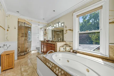 $2,199,000 | 583 East Broadway, Boston, MA 02127