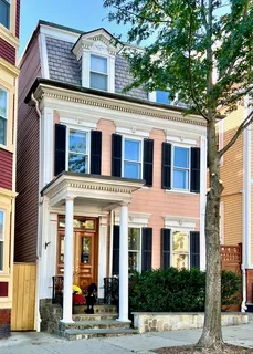 $2,199,000 | 583 East Broadway, Boston, MA 02127
