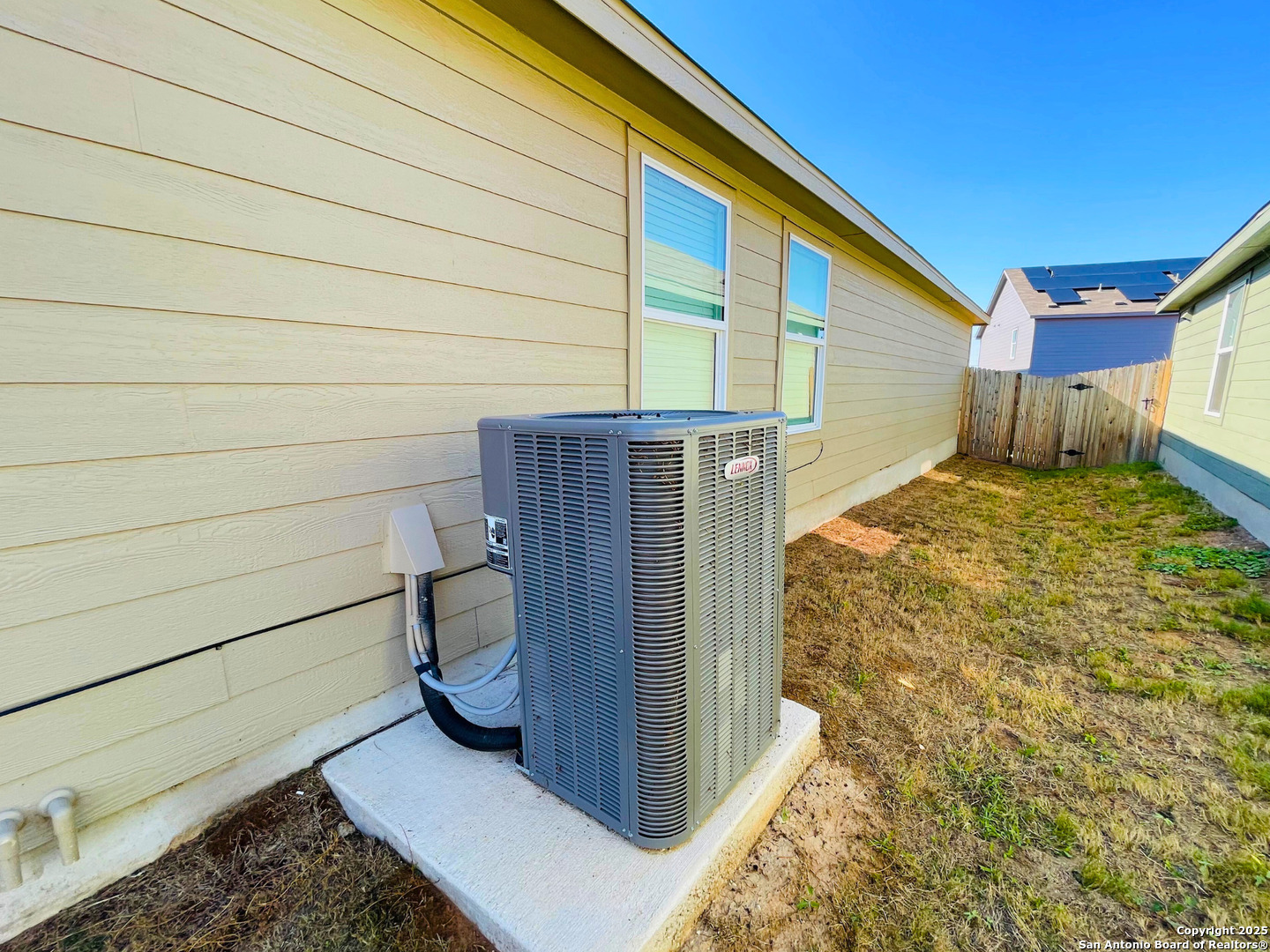 13307 Dutra Road San Antonio, TX 78221 - Photo 22 of 33 a view of front door