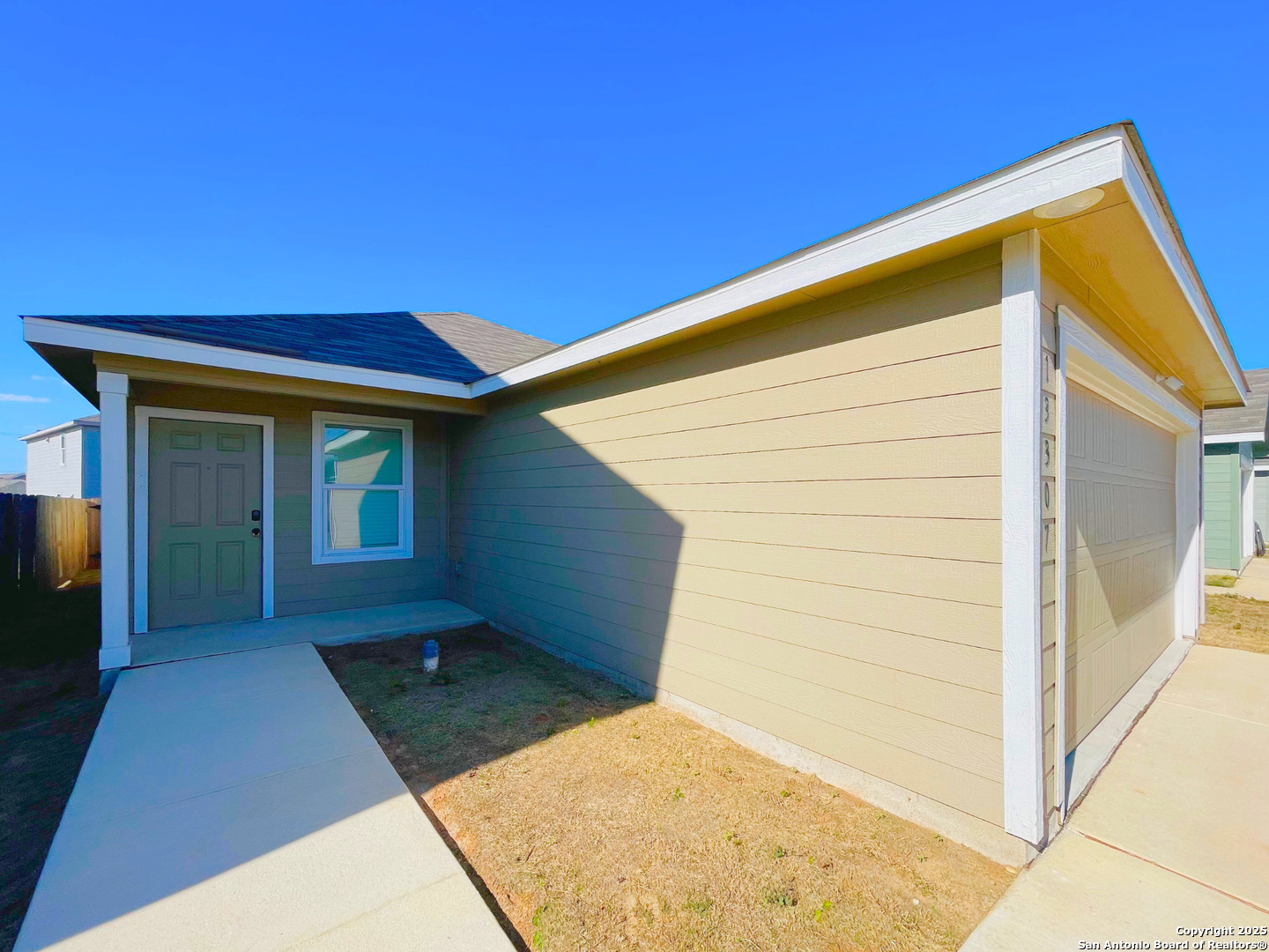 13307 Dutra Road San Antonio, TX 78221 - Photo 23 of 33 a view of backyard of the house