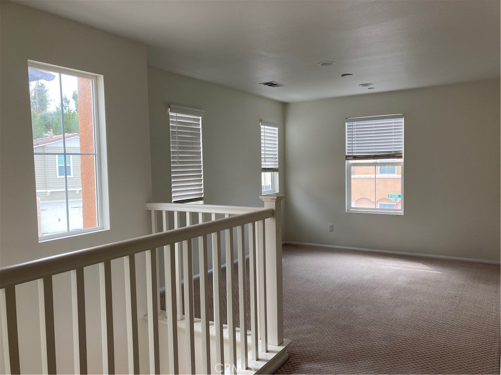 42744 Azure Street Temecula, CA 92592 - Photo 3 of 19