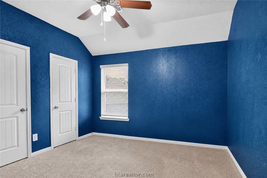 4718 Milagro Loop Bryan, TX 77807 - Photo 28 of 39