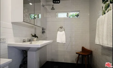 $4,225,000 | 308 1/2 Windward Avenue, Venice, CA 90291