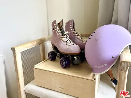 $4,225,000 | 308 1/2 Windward Avenue, Venice, CA 90291