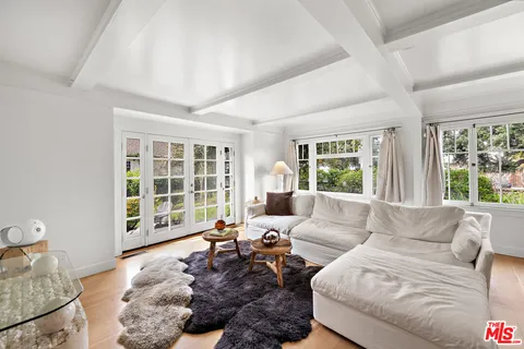 $4,225,000 | 308 1/2 Windward Avenue, Venice, CA 90291