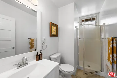 $4,225,000 | 308 1/2 Windward Avenue, Venice, CA 90291