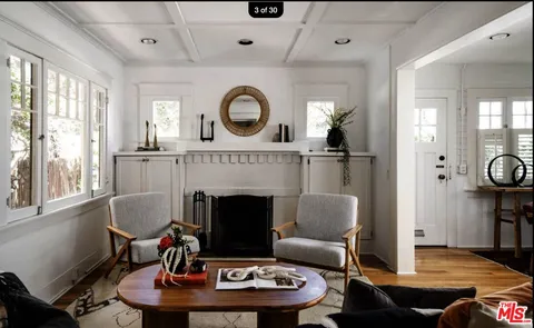 $4,225,000 | 308 1/2 Windward Avenue, Venice, CA 90291