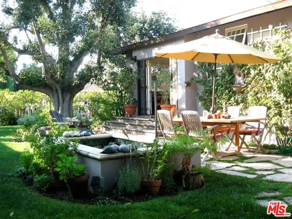 $4,225,000 | 308 1/2 Windward Avenue, Venice, CA 90291