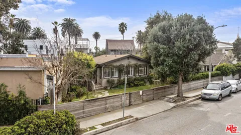 $4,225,000 | 308 1/2 Windward Avenue, Venice, CA 90291