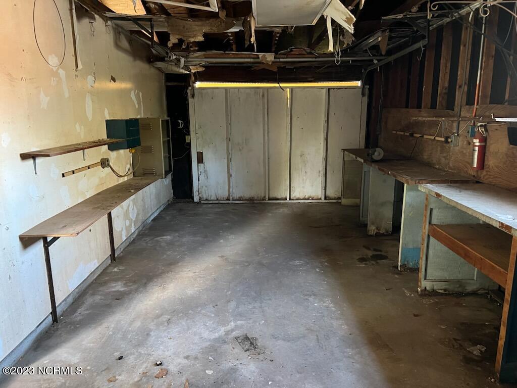 538 Cathay Road Wilmington, NC 28412 - Photo 11 of 12 Attached Garage