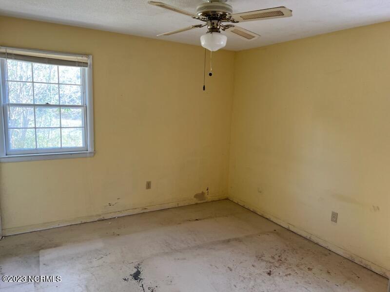 538 Cathay Road Wilmington, NC 28412 - Photo 7 of 12 Primary Bedroom View 1