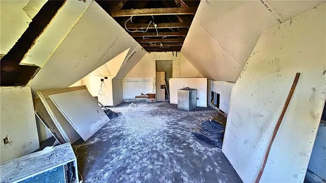 $138,000 | 3021-3023 Zephyr Avenue, Pittsburgh, PA 15204